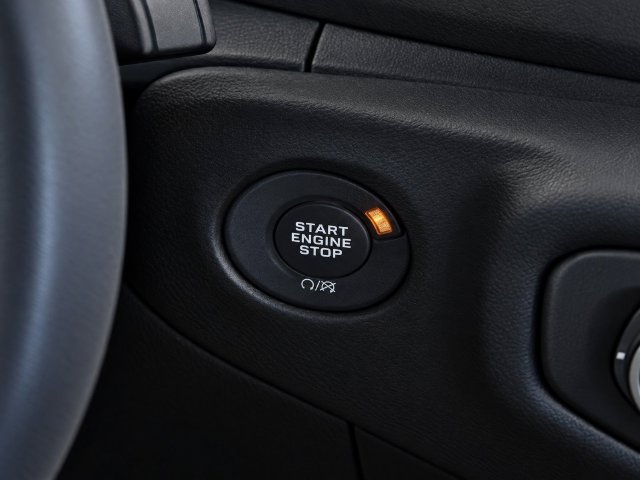 Used 2018 Jeep Wrangler Sport AWD/4WD image 11