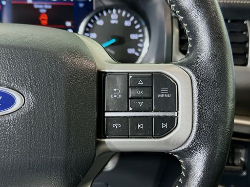 Used 2024 Ford Expedition Max XLT image 17