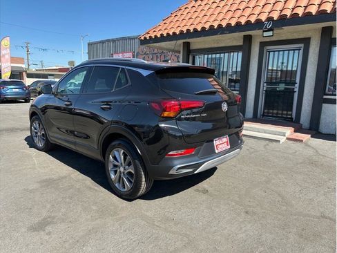 Used 2022 Buick Encore GX Essence w/ Experience Buick Package FWD image 11
