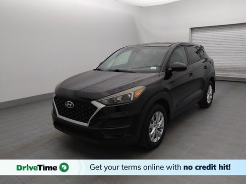 Used 2020 Hyundai Tucson SE image 1