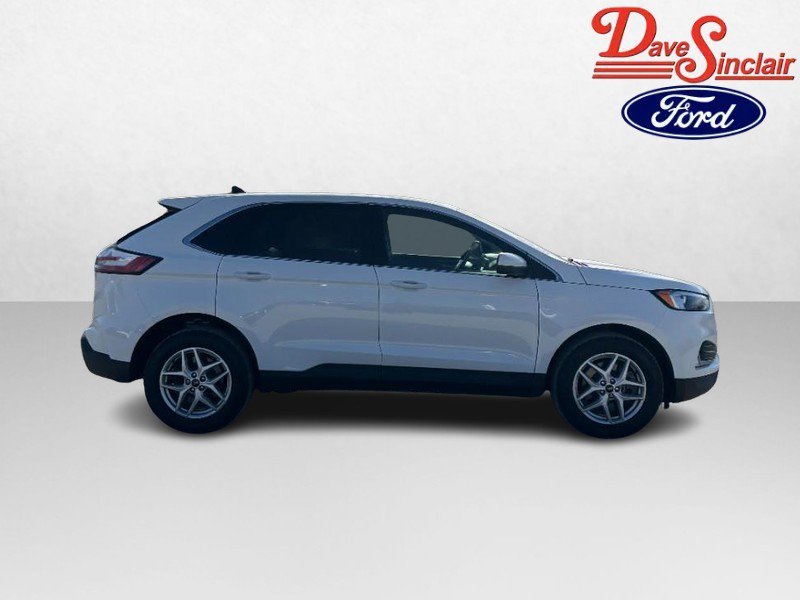 Used 2024 Ford Edge SEL w/ Convenience Package AWD/4WD image 5