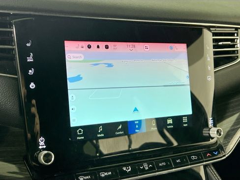 Used 2022 Jeep Wagoneer Series III w/ Premium Group I image 12