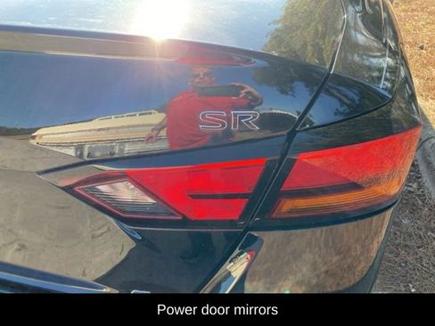 Used 2022 Nissan Altima 2.5 SR image 9