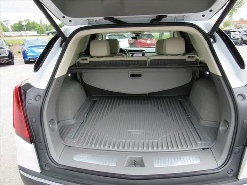 New 2026 Cadillac XT5 Premium Luxury w/ Driver Assist Package FWD image 31