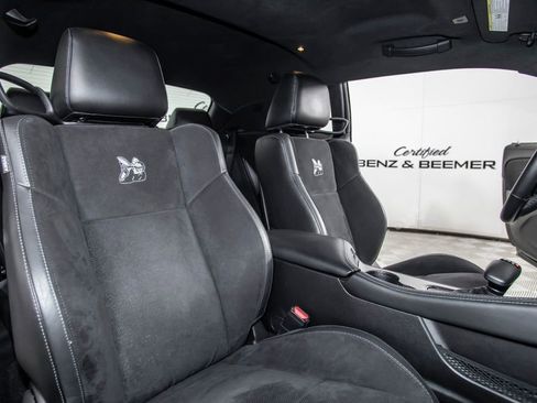 Used 2022 Dodge Challenger R/T Scat Pack w/ Plus Package RWD image 19