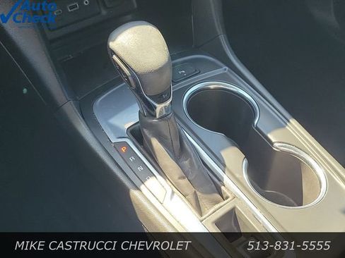 Used 2022 Chevrolet Equinox LT FWD image 20