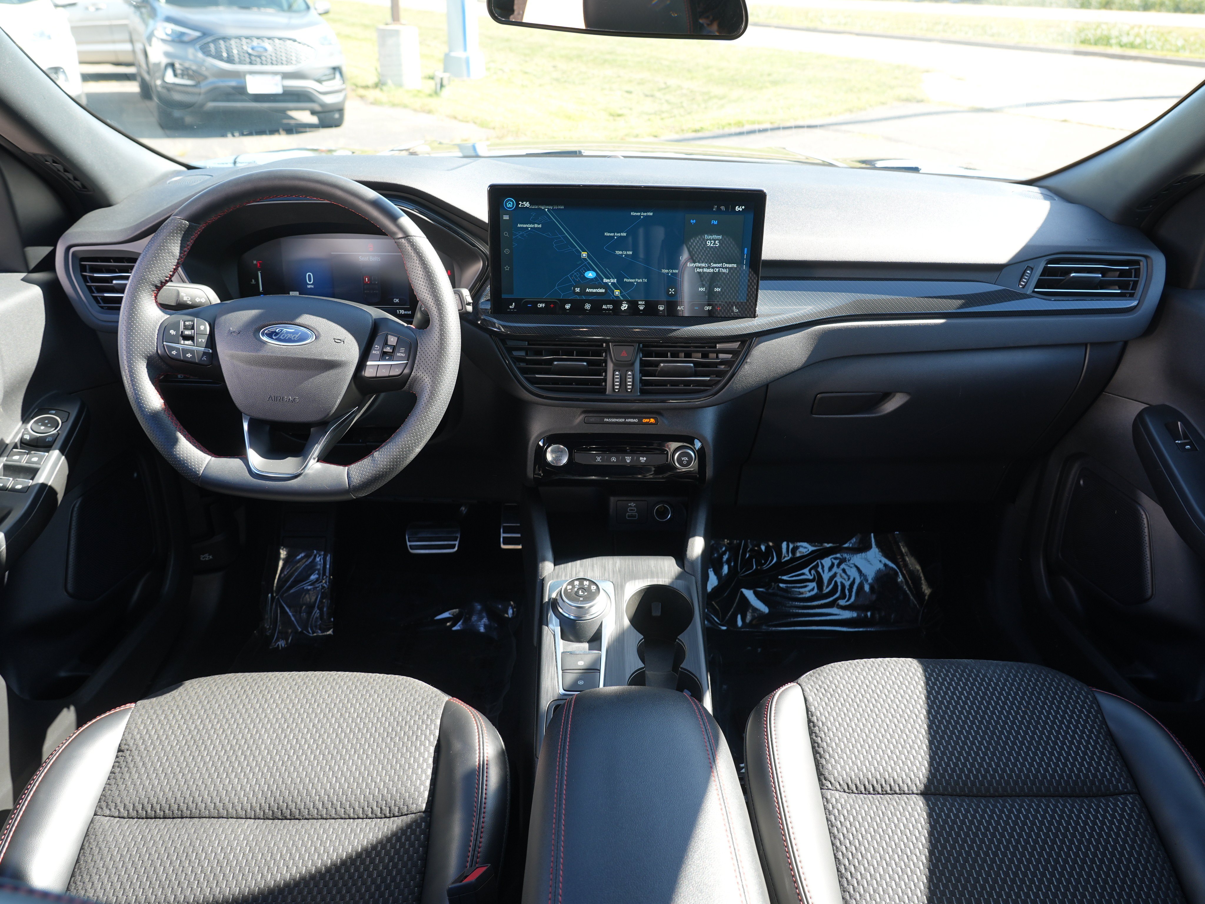 Used 2024 Ford Escape ST-Line w/ Tech Pack #1 AWD/4WD image 27