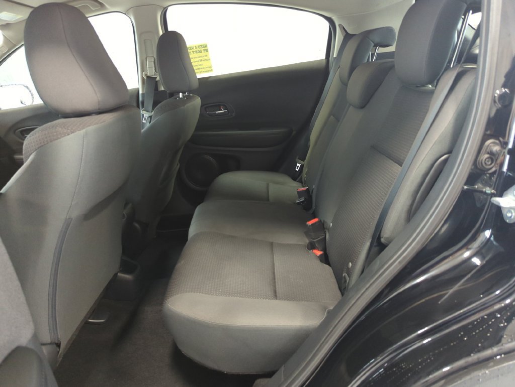 Used 2022 Honda HR-V LX image 29