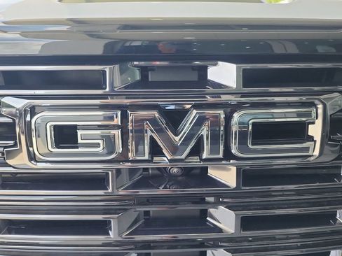 Certified 2026 GMC Acadia Denali Ultimate AWD/4WD image 30