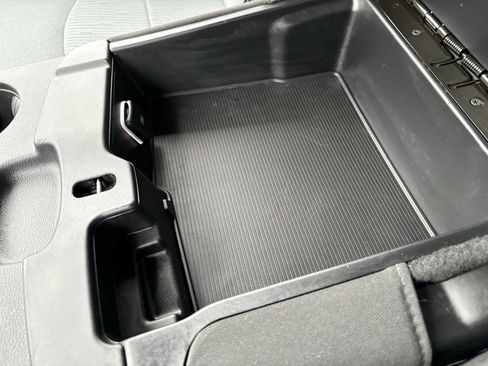 Used 2024 RAM 3500 Big Horn image 47