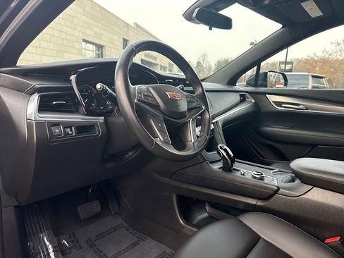 Certified 2022 Cadillac XT5 Luxury image 14