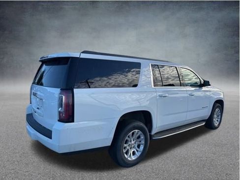 Used 2018 GMC Yukon XL SLT image 9