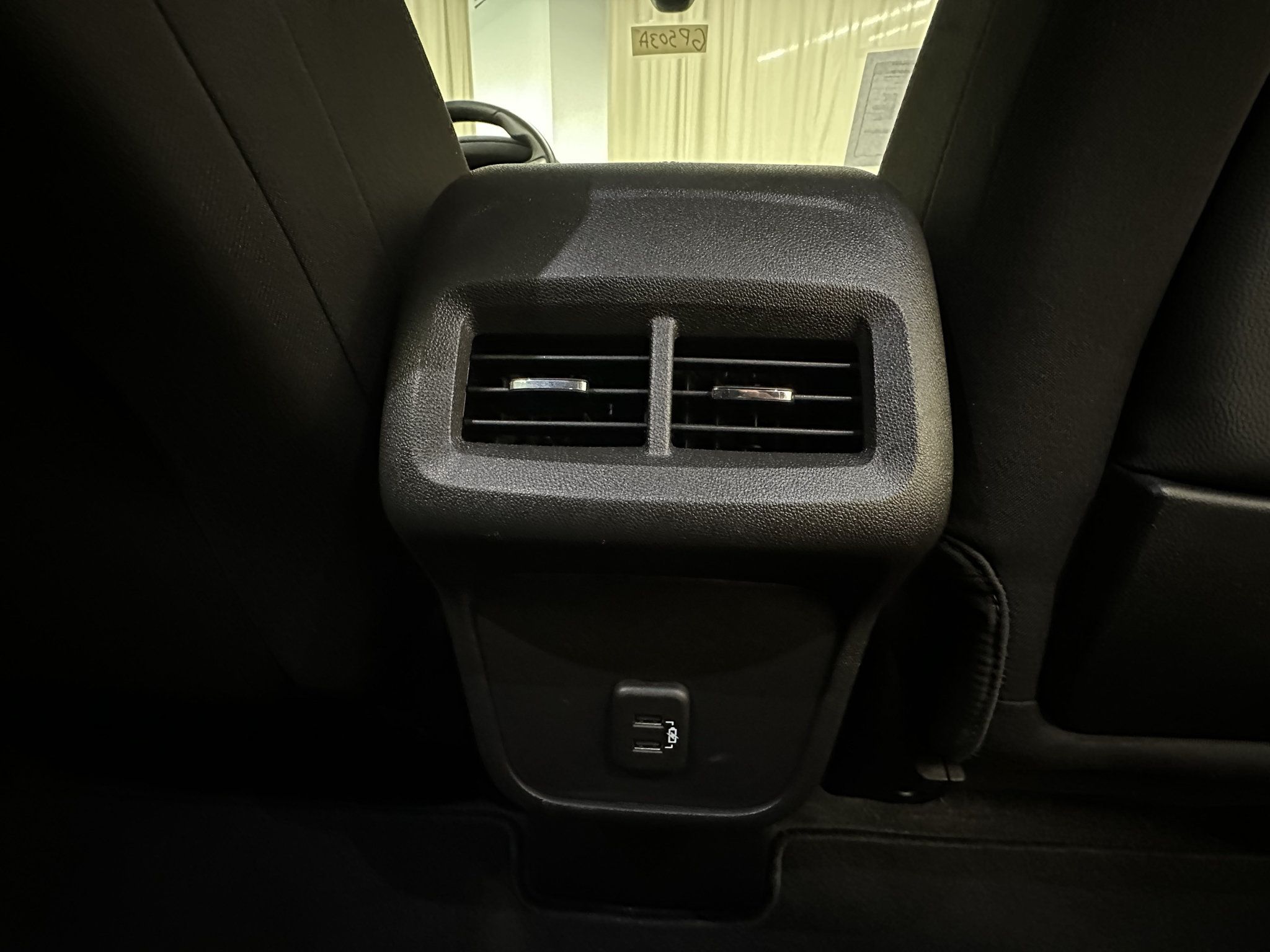Used 2024 GMC Terrain SLE w/ Elevation Edition AWD/4WD image 19