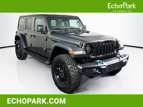 Used 2024 Jeep Wrangler Willys AWD/4WD image 1