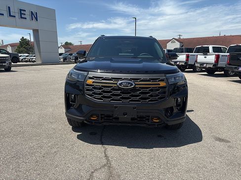 Used 2026 Ford Explorer Tremor w/ Tremor Ultimate Package AWD/4WD image 8