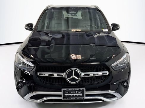 Certified 2025 Mercedes-Benz GLA 250 image 2