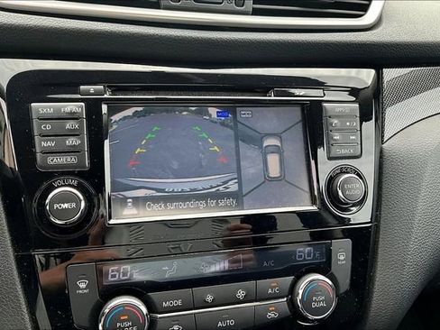 Used 2014 Nissan Rogue SL w/ SL Premium Package AWD/4WD image 14