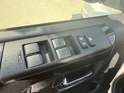 Used 2023 Toyota 4Runner 40th Anniversary SE image 12