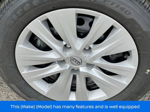 Certified 2025 Nissan Sentra S FWD image 10