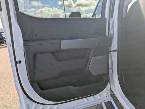 New 2026 Ford F250 Lariat w/ Chrome Package image 33