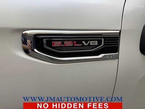 Used 2020 GMC Sierra 1500 Denali w/ Denali Ultimate Package AWD/4WD image 11