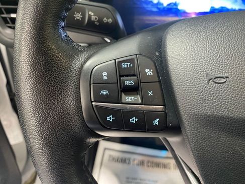 Used 2020 Ford Escape Titanium image 11