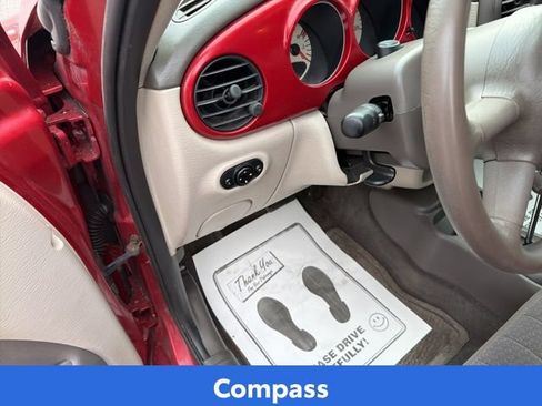 Used 2005 Chrysler PT Cruiser Touring w/ Moonroof Group FWD image 19
