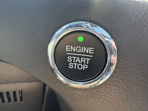 Used 2021 Ford Edge ST-Line image 44