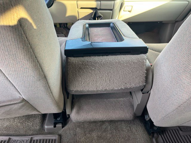 Used 2001 GMC Yukon SLE RWD image 14