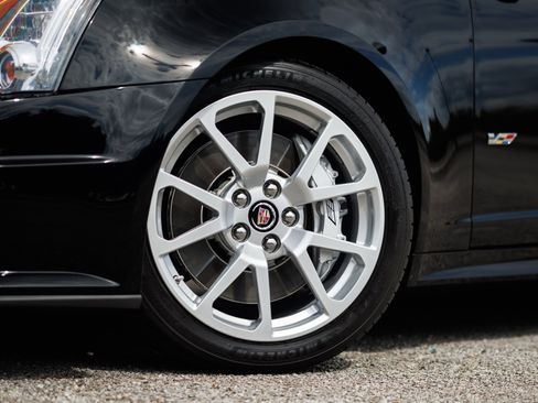 Used 2012 Cadillac CTS V w/ Wood Trim Package image 23