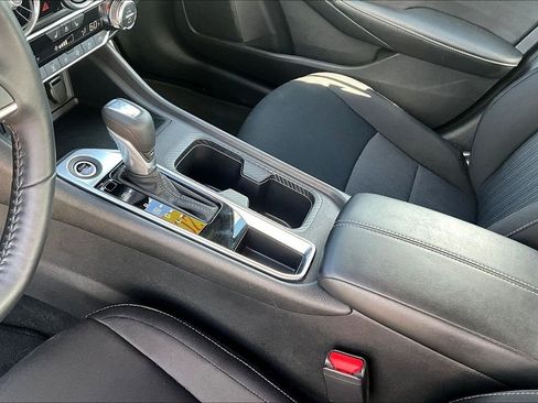 Used 2024 Nissan Sentra SV w/ All-Weather Package FWD image 19