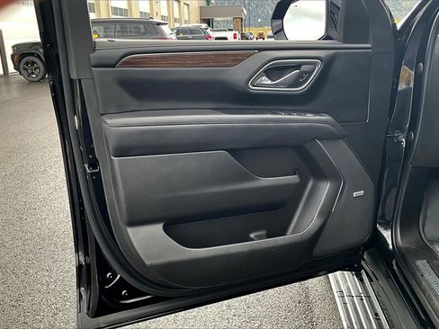 Used 2023 Chevrolet Tahoe High Country image 23