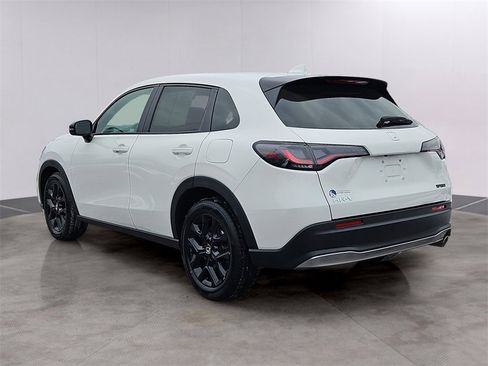 Certified 2024 Honda HR-V Sport image 6