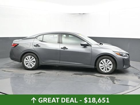 Used 2025 Nissan Sentra S FWD image 5