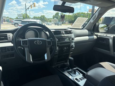 Used 2012 Toyota 4Runner SR5 w/ Convenience Pkg AWD/4WD image 14