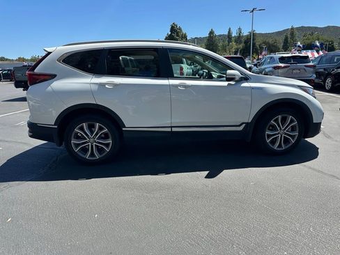 Used 2022 Honda CR-V Touring image 4