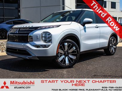 New 2025 Mitsubishi Outlander SE