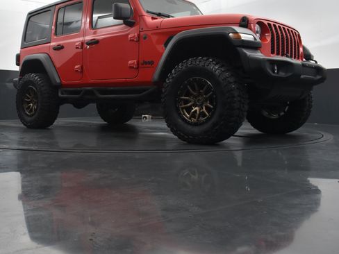 Used 2024 Jeep Wrangler Sport S image 42