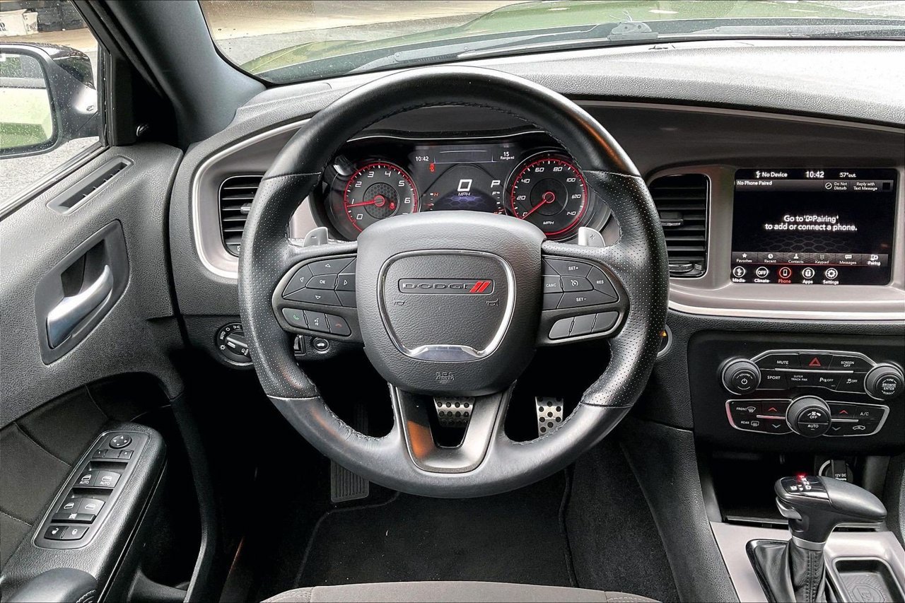Certified 2022 Dodge Charger GT w/ Blacktop Package RWD image 9