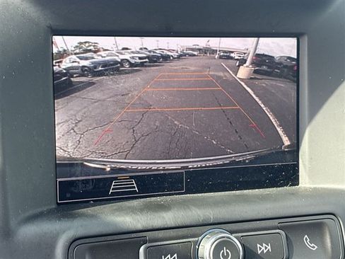 Used 2024 GMC Terrain SLE w/ Driver Convenience Package FWD image 14