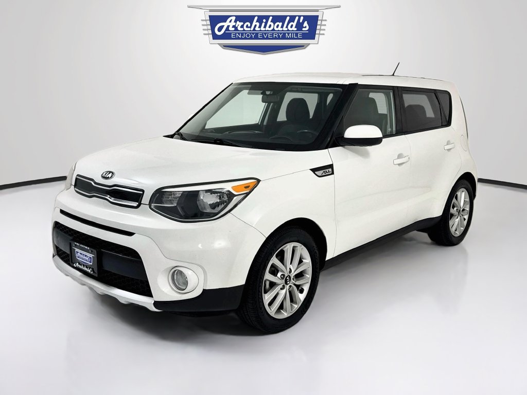Used 2017 Kia Soul + FWD image 3
