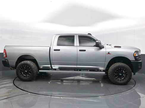 Used 2023 RAM 3500 Tradesman image 8