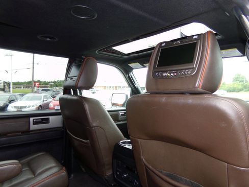 Used 2015 Ford Expedition EL King Ranch image 27