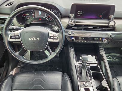 Used 2022 Kia Telluride SX w/ SX Prestige Package