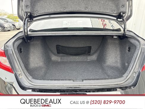 Used 2018 Honda Accord LX image 7