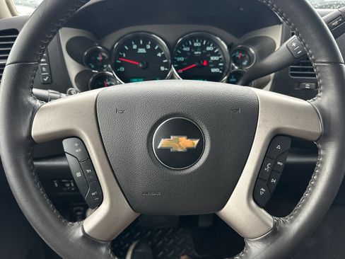 Used 2011 Chevrolet Silverado 3500 LT w/ Interior Plus Package image 21