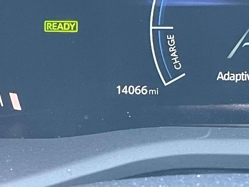 Used 2025 Toyota Camry LE image 37