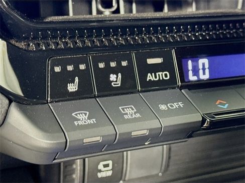 Certified 2024 Toyota Land Cruiser image 19