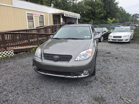 Used 2005 Toyota Matrix w/ PWR Pkg FWD image 3