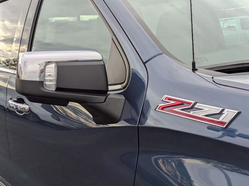 Used 2019 Chevrolet Silverado 1500 LTZ w/ LTZ Premium Package image 14